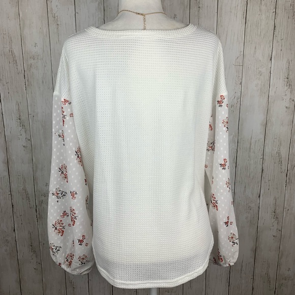 🔥BOHO BLOSSOM🔥Contrast Swiss Dot Knit Top S/M/L/XL NWT - Picture 5 of 6